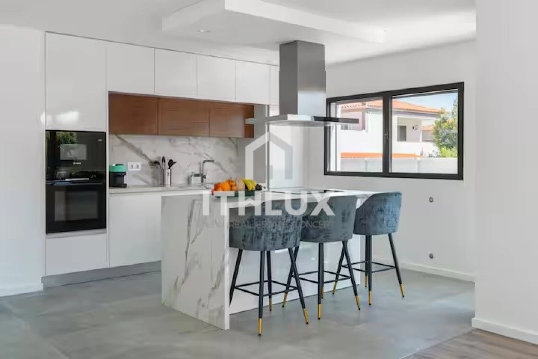 Moradia T3 para Arrendamento em Caldas da Rainha - Santo Onofre e Serra do Bouro Foto 8