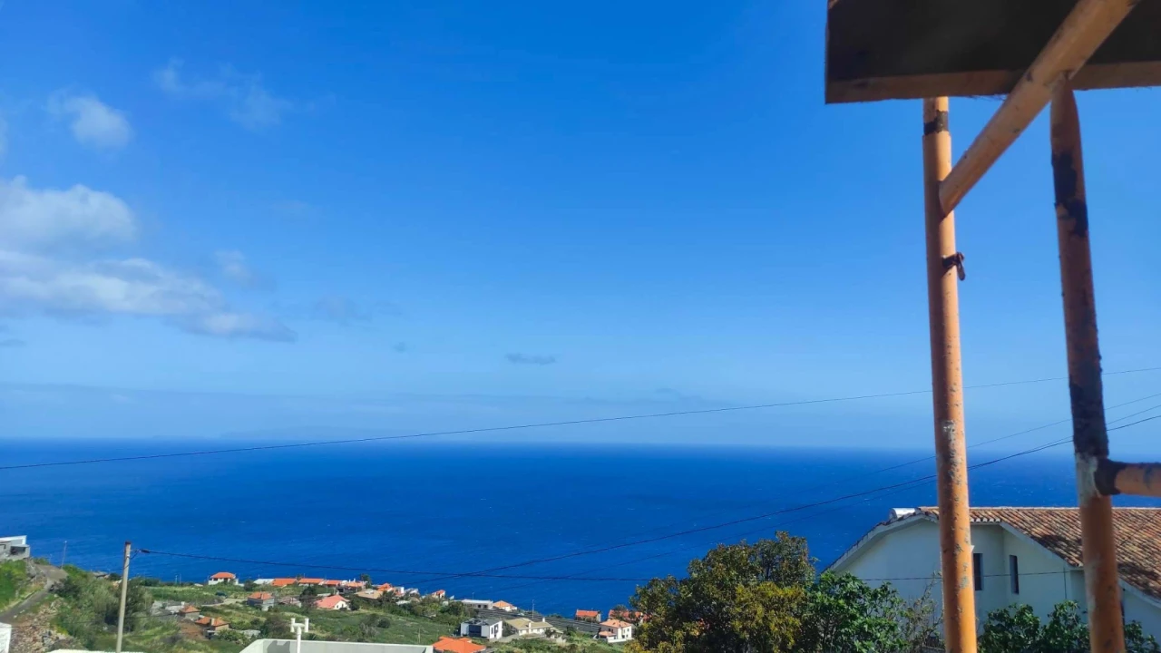 Moradia T3 para Venda em Caniço Foto 7