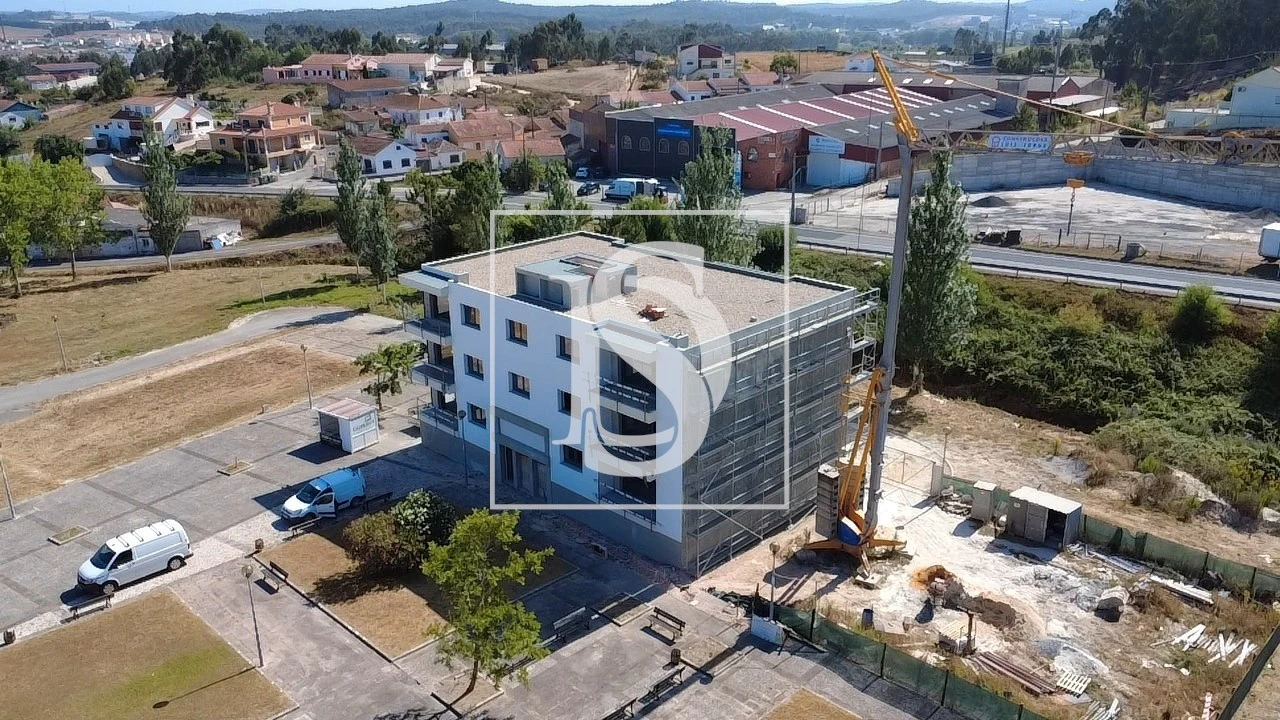 Apartamento T3 para Venda em Ramalhal Foto 5