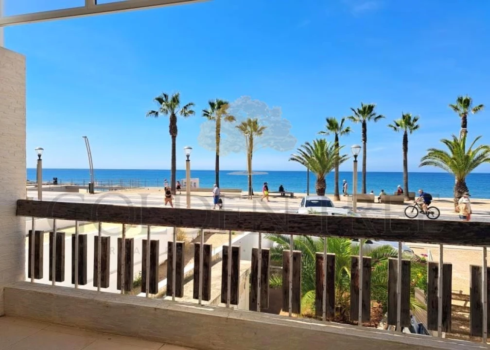 Apartamento T2 para Venda em Quarteira Foto 1