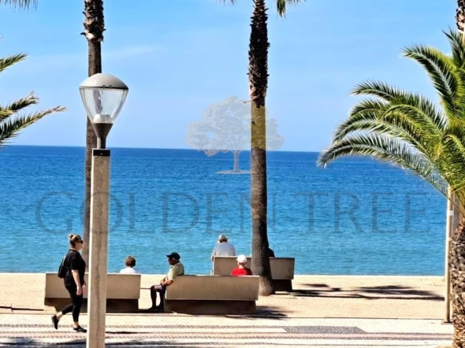 Apartamento T2 para Venda em Quarteira Foto 2