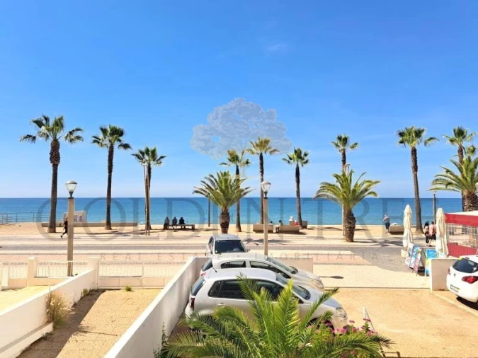 Apartamento T2 para Venda em Quarteira Foto 17