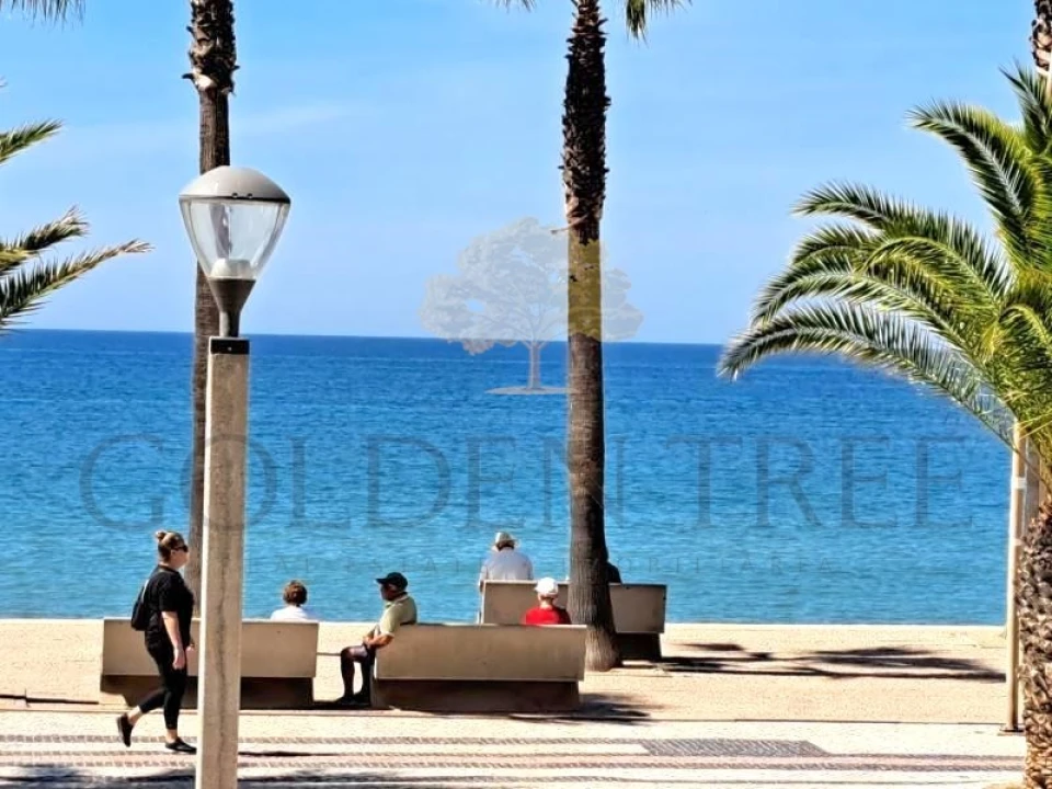 Apartamento T2 para Venda em Quarteira Foto 2