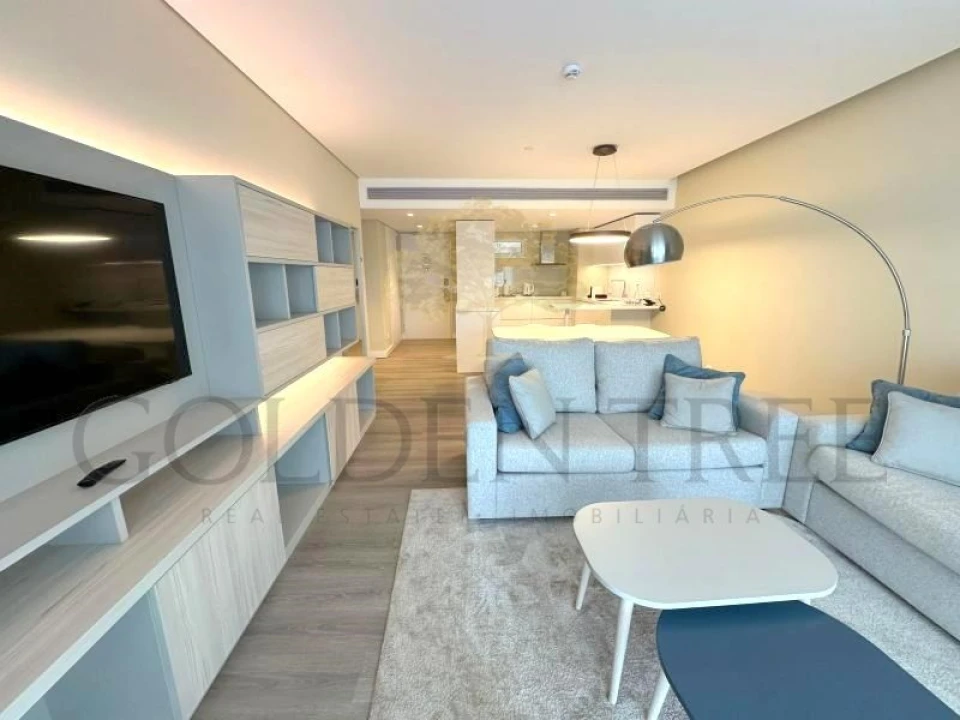 Apartamento T2 para Venda em Quarteira Foto 9