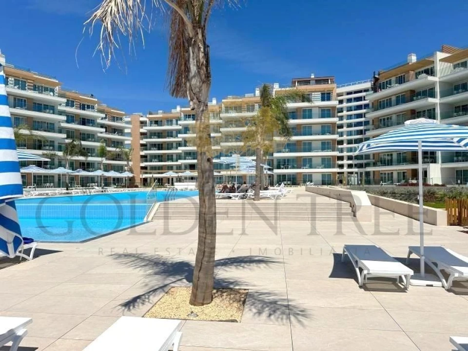 Apartamento T2 para Venda em Quarteira Foto 1