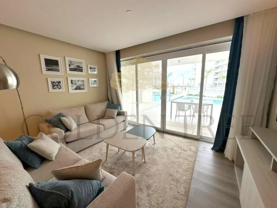 Apartamento T2 para Venda em Quarteira Foto 3
