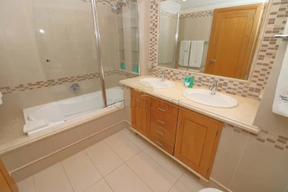 Apartamento T2 para Venda em Almancil