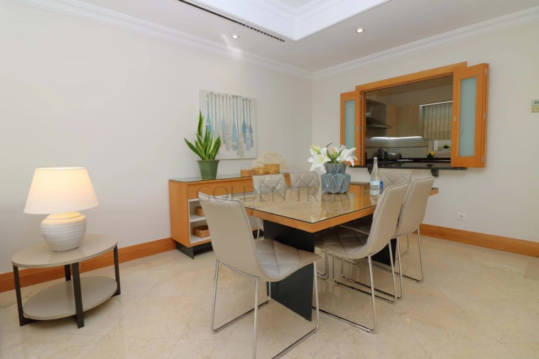 Apartamento T2 para Venda em Almancil Foto 8