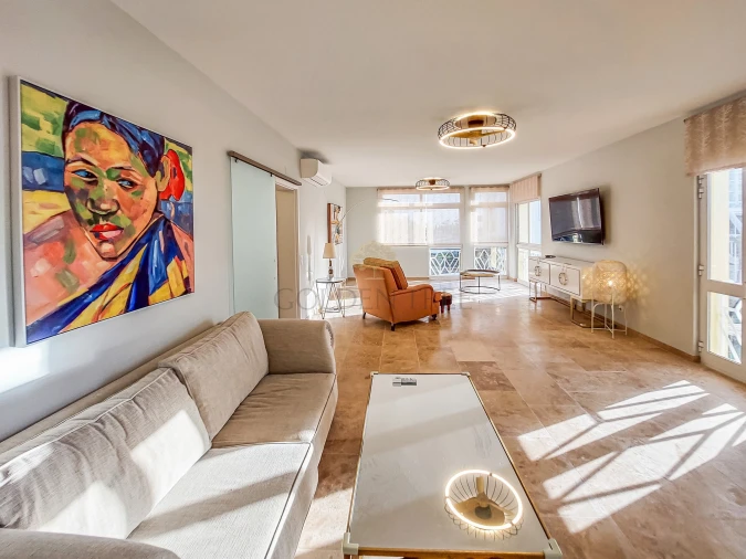 Apartamento T4 para Venda em Quarteira Foto 13