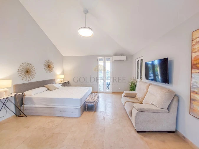 Apartamento T4 para Venda em Quarteira Foto 23