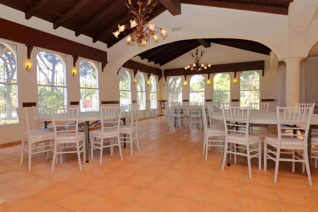 Negócio para Venda em Almancil Foto 9