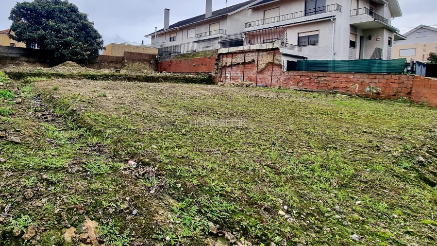 Terreno para Venda em Rio de Mouro Foto 10