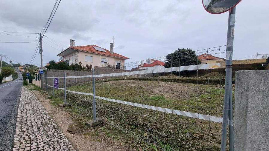 Terreno para Venda em Rio de Mouro Foto 4