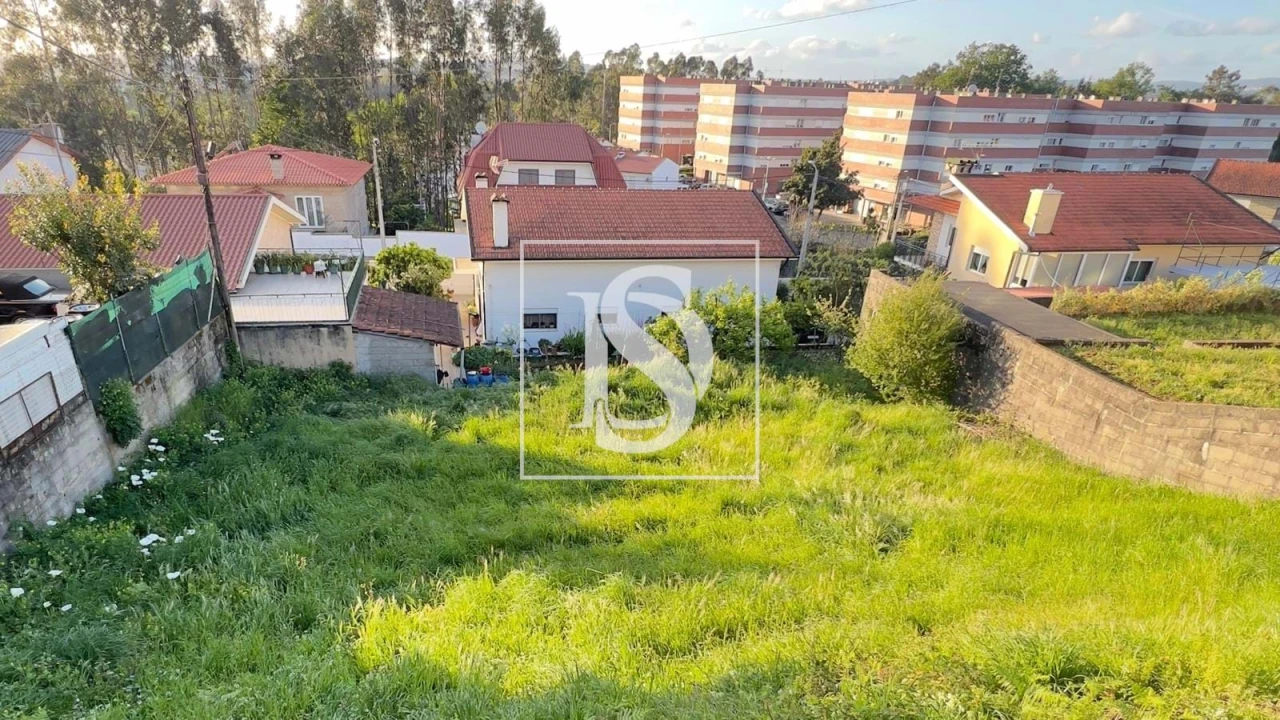 Terreno para Venda em Santo Tirso, Couto (Santa Cristina e São Miguel) e Burgães Foto 6