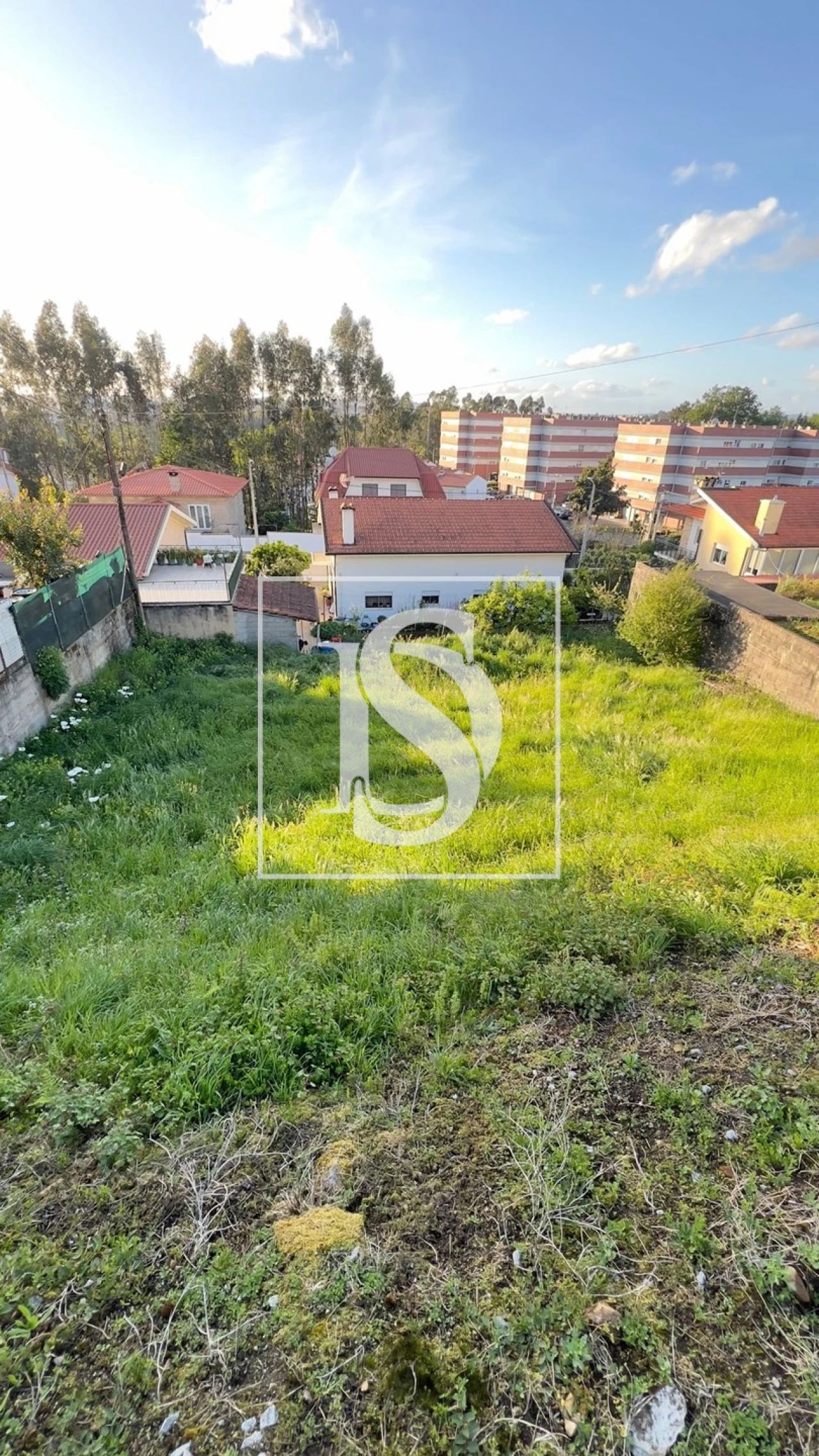 Terreno para Venda em Santo Tirso, Couto (Santa Cristina e São Miguel) e Burgães Foto 2