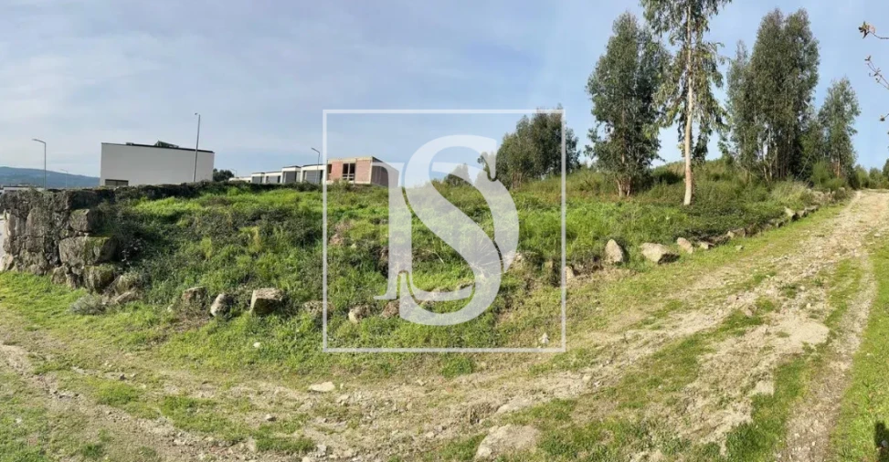 Terreno para Venda em Santo Tirso, Couto (Santa Cristina e São Miguel) e Burgães Foto 2