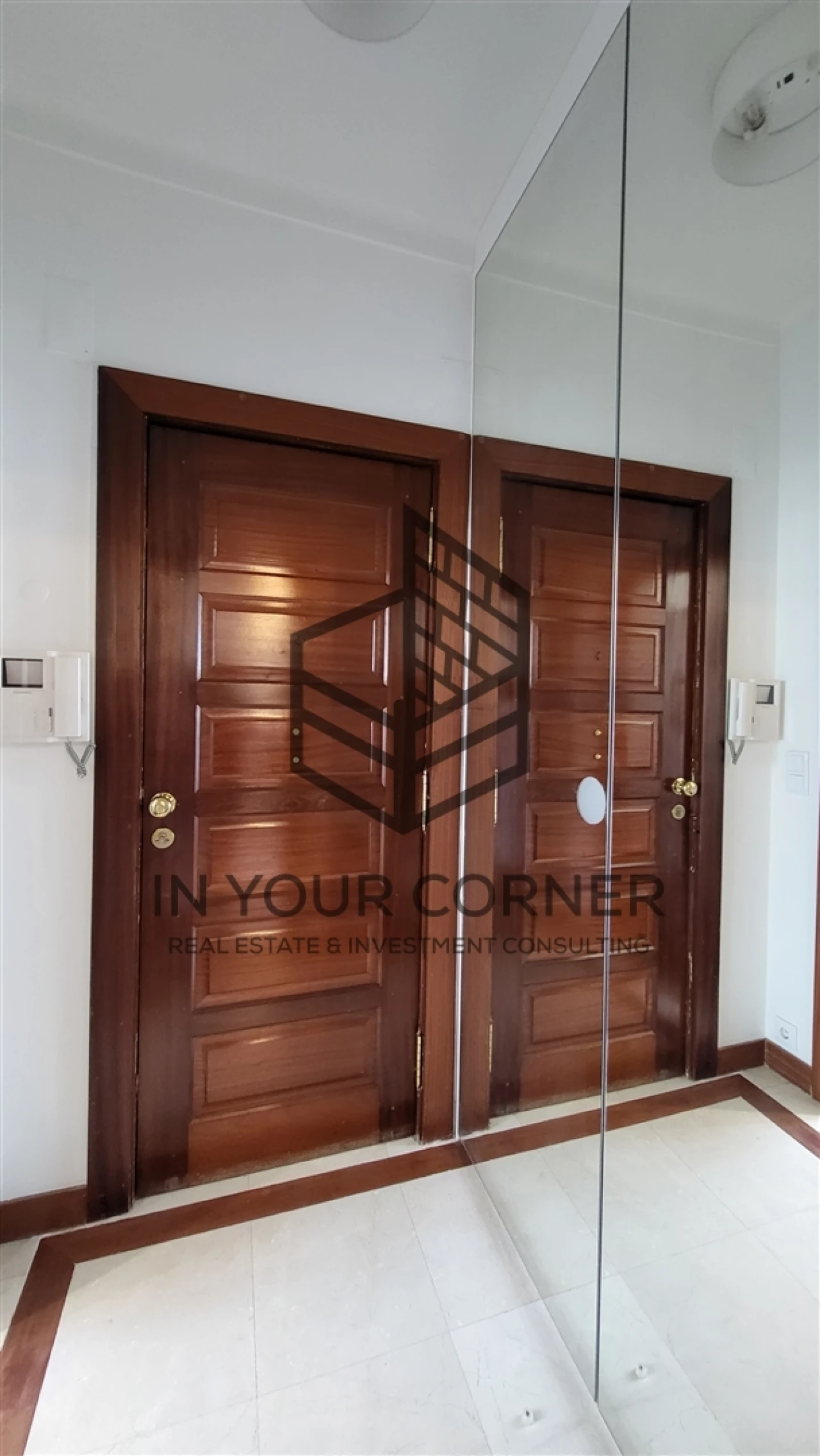 Apartamento T1 para Venda em Arroios Foto 11