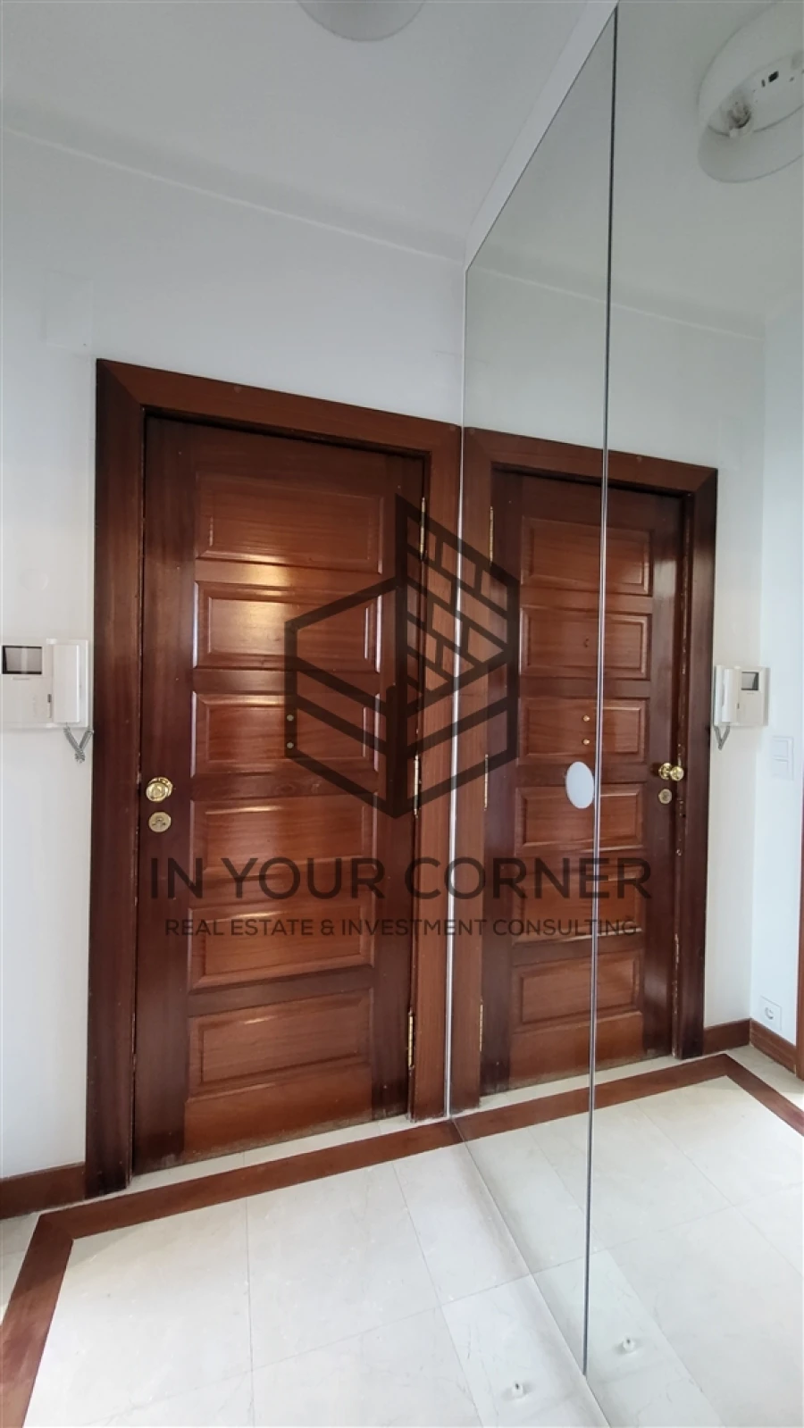 Apartamento T1 para Venda em Arroios Foto 11