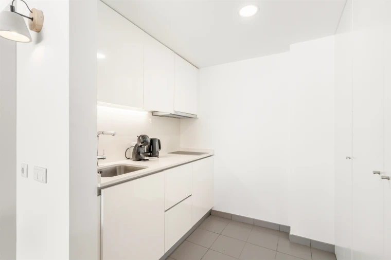 Apartamento T0 para Arrendamento férias em Braga (São José de São Lázaro e São João do Souto) Foto 4