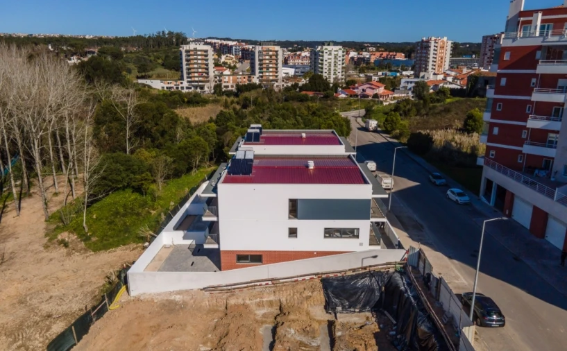 Moradia T4 para Venda em Tavarede Foto 25