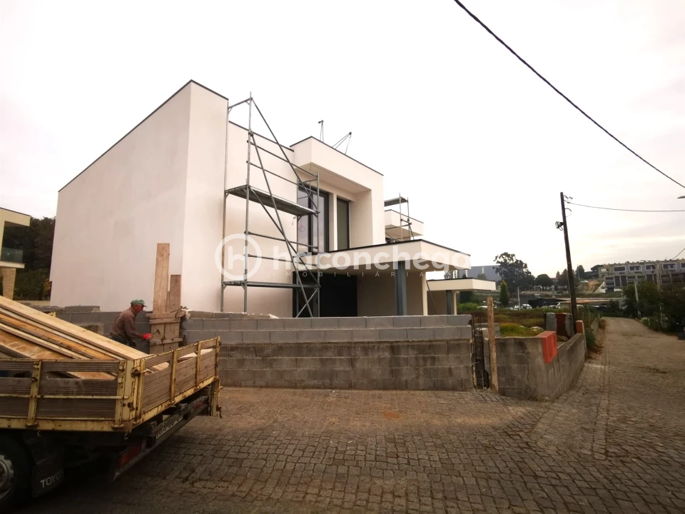 Moradia T3 para Venda em Tamel (São Verissimo) Foto 2