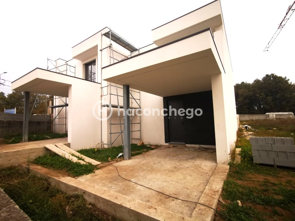 Moradia T3 para Venda em Tamel (São Verissimo) Foto 1