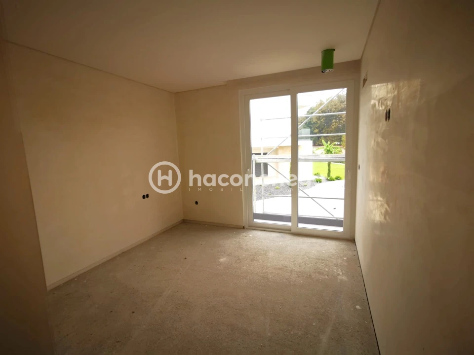 Moradia T3 para Venda em Tamel (São Verissimo) Foto 16