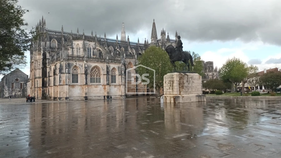 Moradia T3 para Venda em Batalha Foto 6