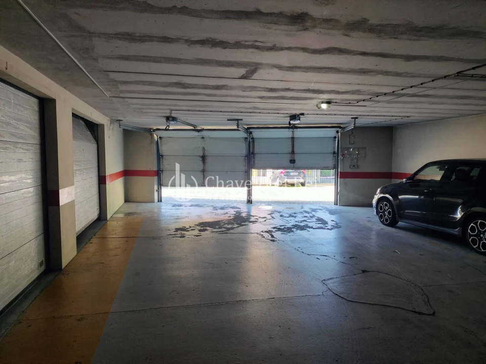 Garagem para Arrendamento em Viseu Foto 2