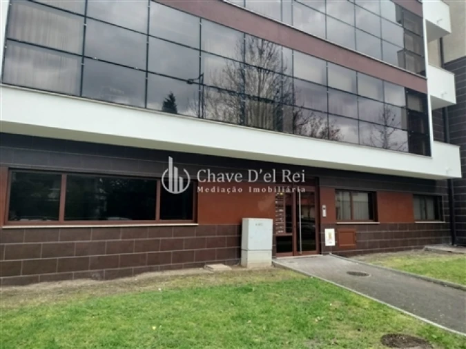 Garagem para Arrendamento em Viseu