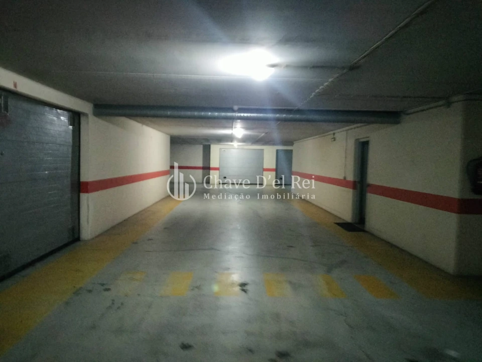 Garagem para Arrendamento em Viseu Foto 3