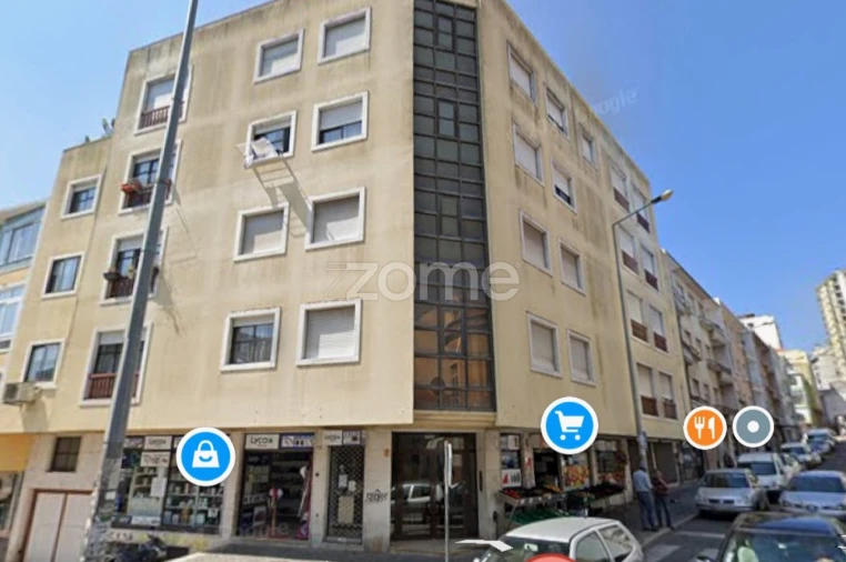 Negócio para Venda em Queluz e Belas Foto 19