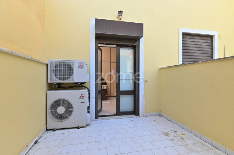 Negócio para Venda em Queluz e Belas Foto 14