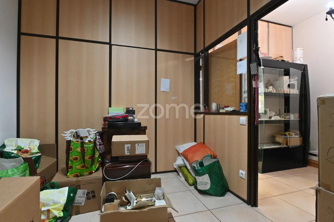 Negócio para Venda em Queluz e Belas Foto 11