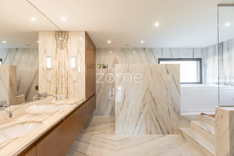 Moradia T4 para Venda em Tabua Foto 24