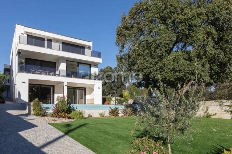 Moradia T4 para Venda em Tabua Foto 48