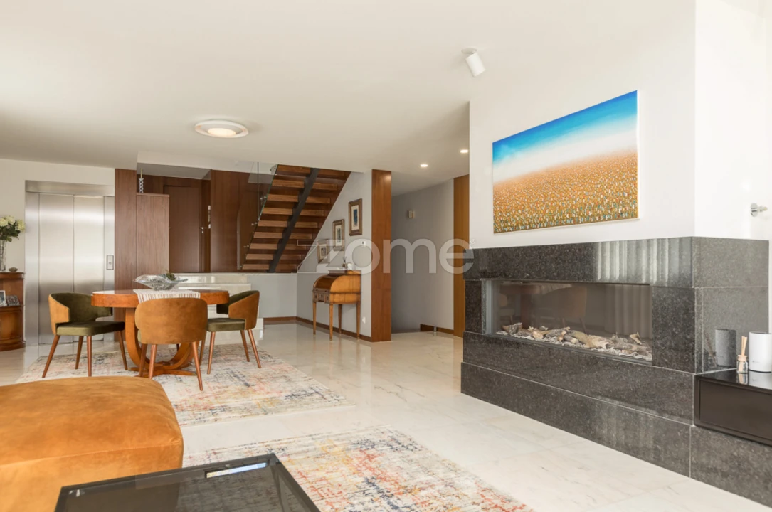 Moradia T4 para Venda em Tabua Foto 30