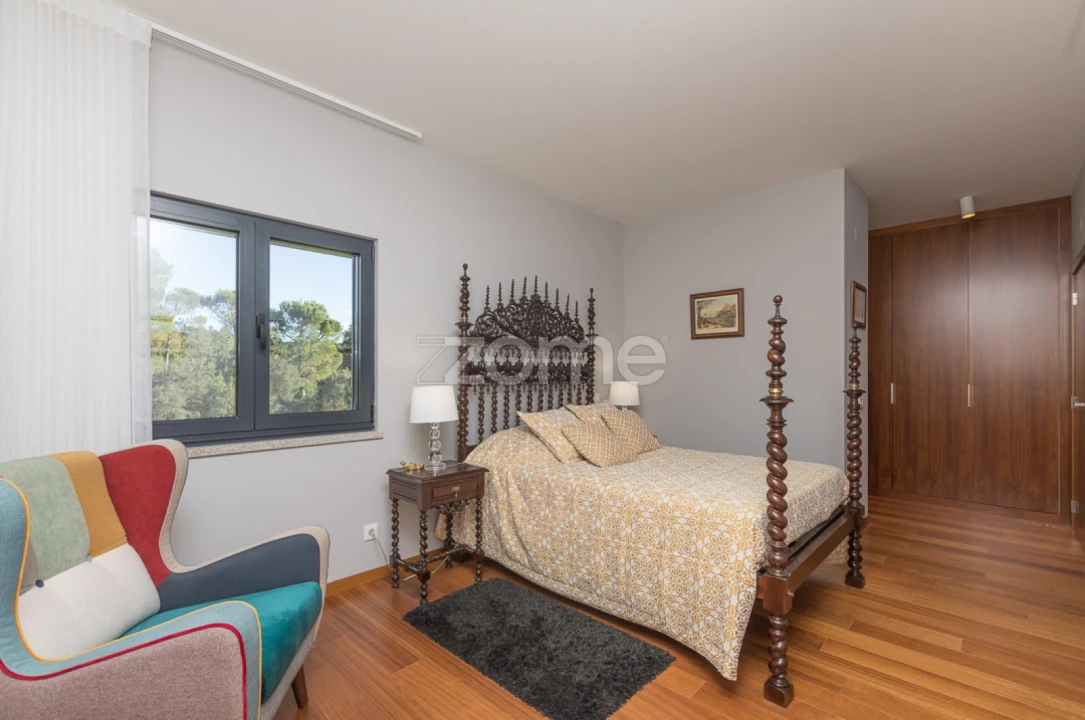 Moradia T4 para Venda em Tabua Foto 32