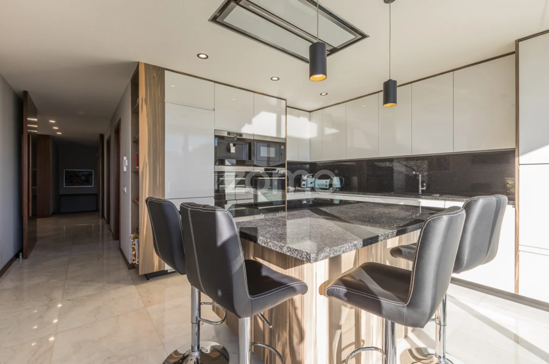 Moradia T4 para Venda em Tabua Foto 38