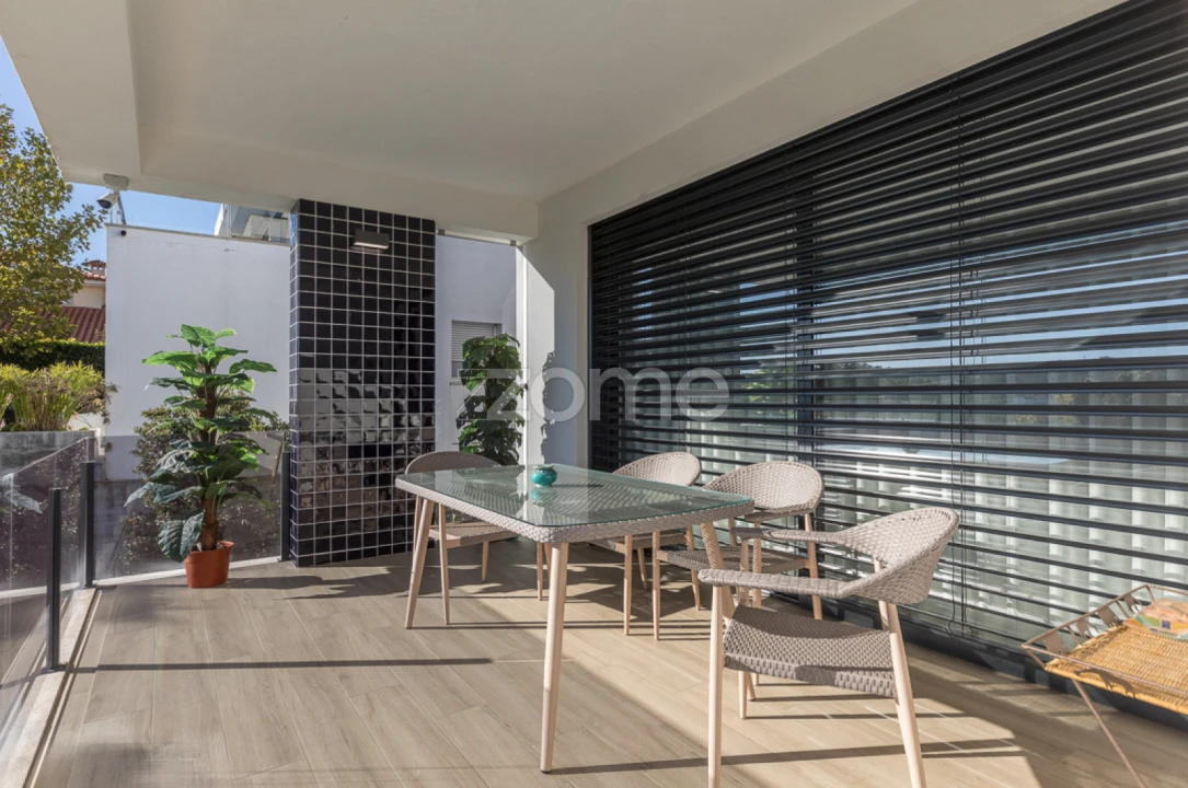 Moradia T4 para Venda em Tabua Foto 39