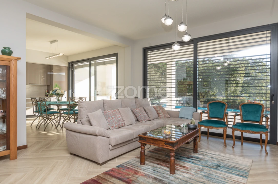 Moradia T4 para Venda em Tabua Foto 44