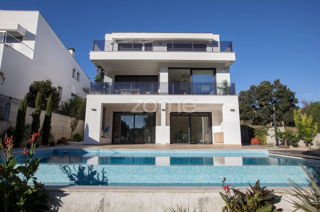 Moradia T4 para Venda em Tabua Foto 49