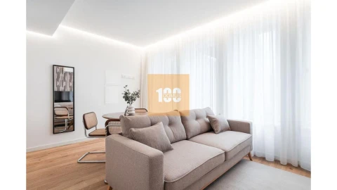 Apartamento T1 para Venda em Cedofeita, Santo Ildefonso, Sé, Miragaia, São Nicolau e Vitória