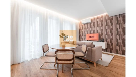Apartamento T1 para Venda em Cedofeita, Santo Ildefonso, Sé, Miragaia, São Nicolau e Vitória