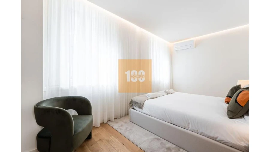 Apartamento T1 para Venda em Cedofeita, Santo Ildefonso, Sé, Miragaia, São Nicolau e Vitória Foto 12