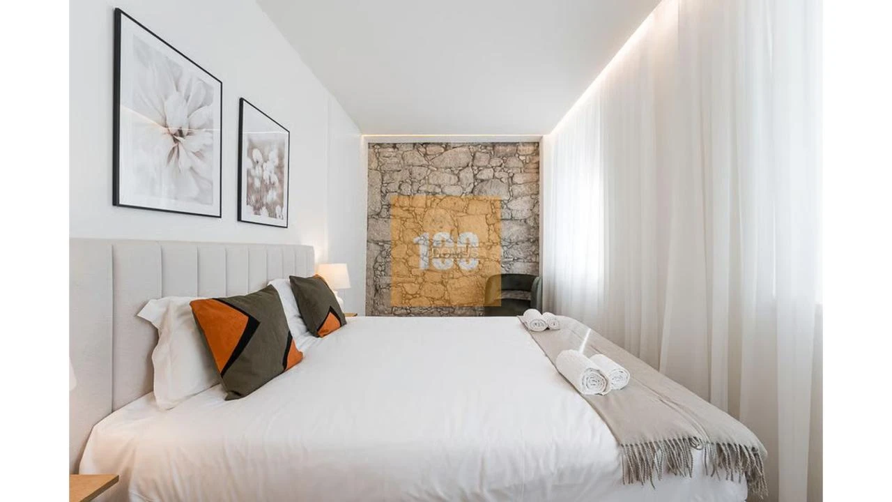 Apartamento T1 para Venda em Cedofeita, Santo Ildefonso, Sé, Miragaia, São Nicolau e Vitória Foto 11