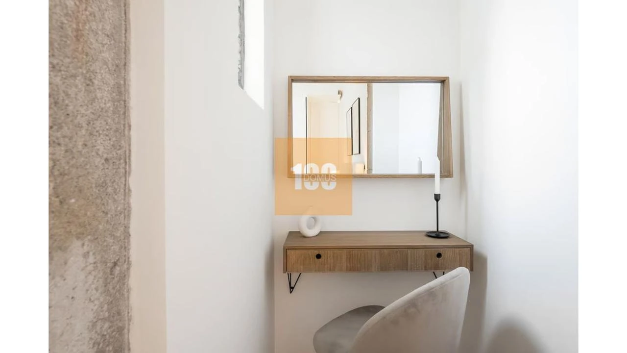 Apartamento T2 para Venda em Cedofeita, Santo Ildefonso, Sé, Miragaia, São Nicolau e Vitória Foto 13