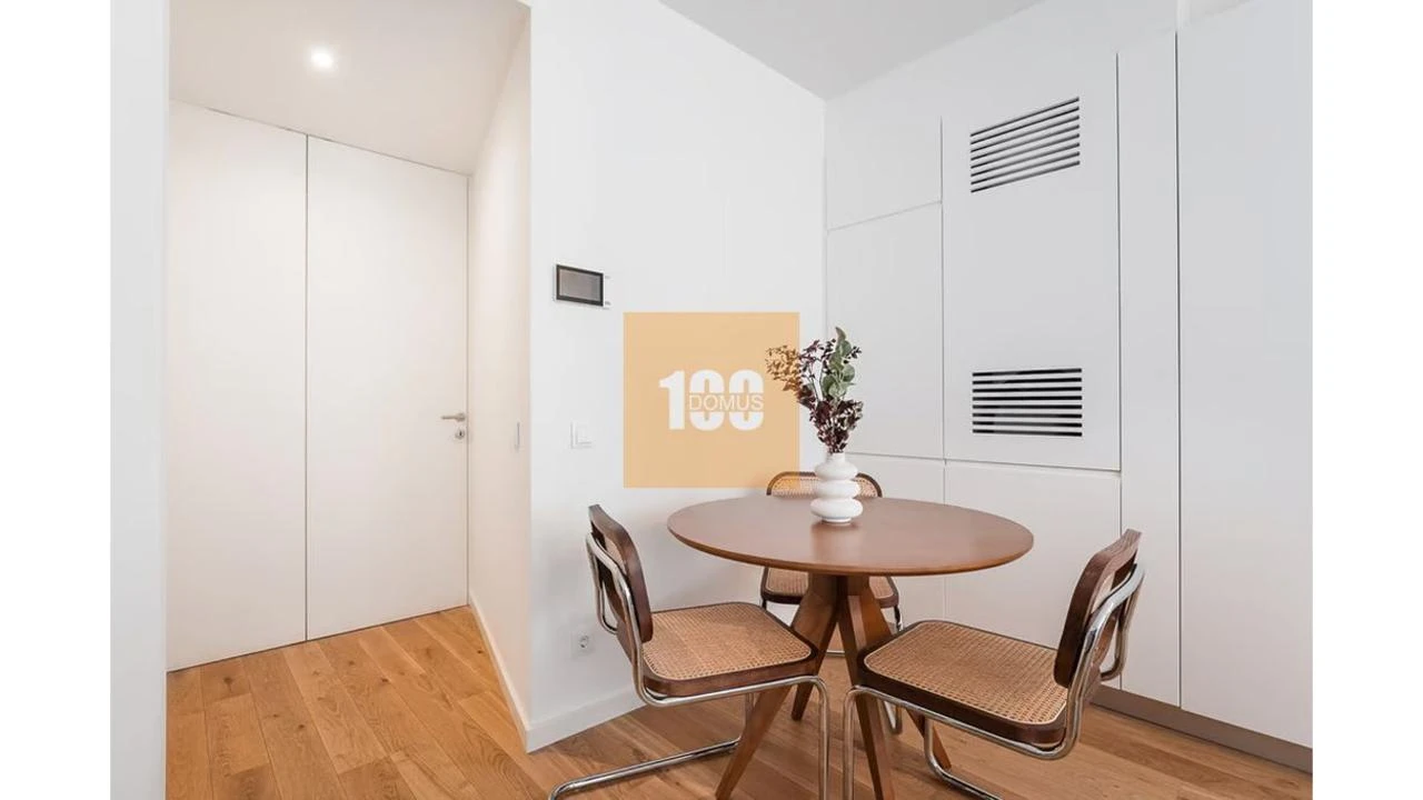 Apartamento T2 para Venda em Cedofeita, Santo Ildefonso, Sé, Miragaia, São Nicolau e Vitória Foto 14