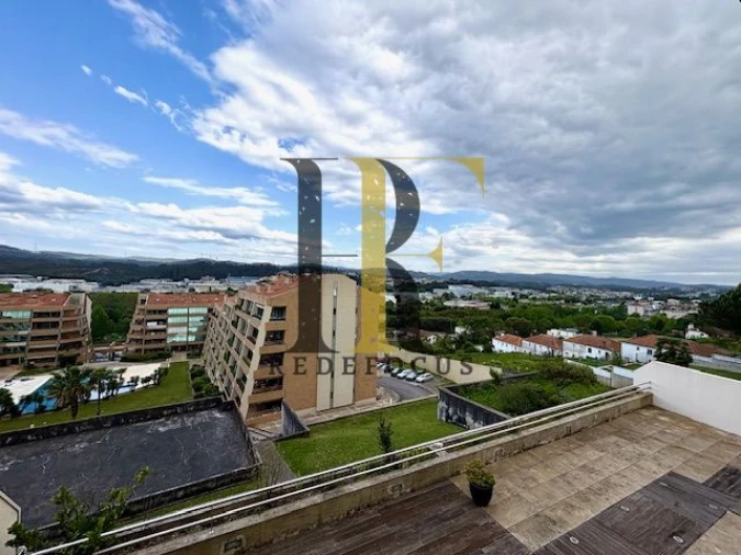 Moradia T3 para Venda em São João da Madeira Foto 15