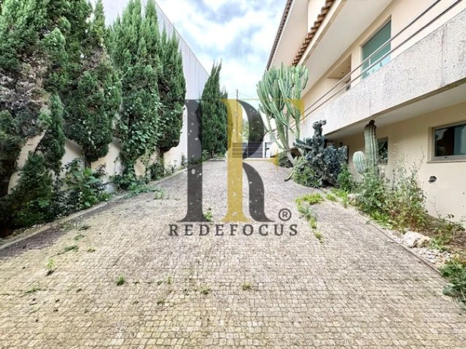 Moradia T3 para Venda em São João da Madeira Foto 37